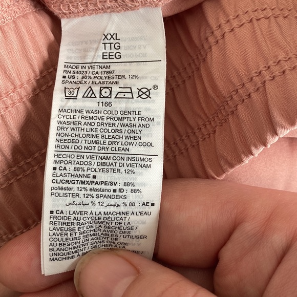 Old Navy XXL workout shorts NWOT - Picture 5 of 5